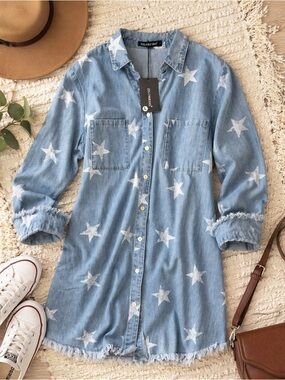Denim Star Shirt Dress NWT Size Large Chambray Button Front Stars